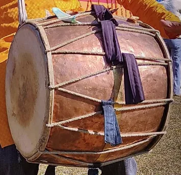 उत्तराखंड का ढोल लोक वाद्य यंत्र